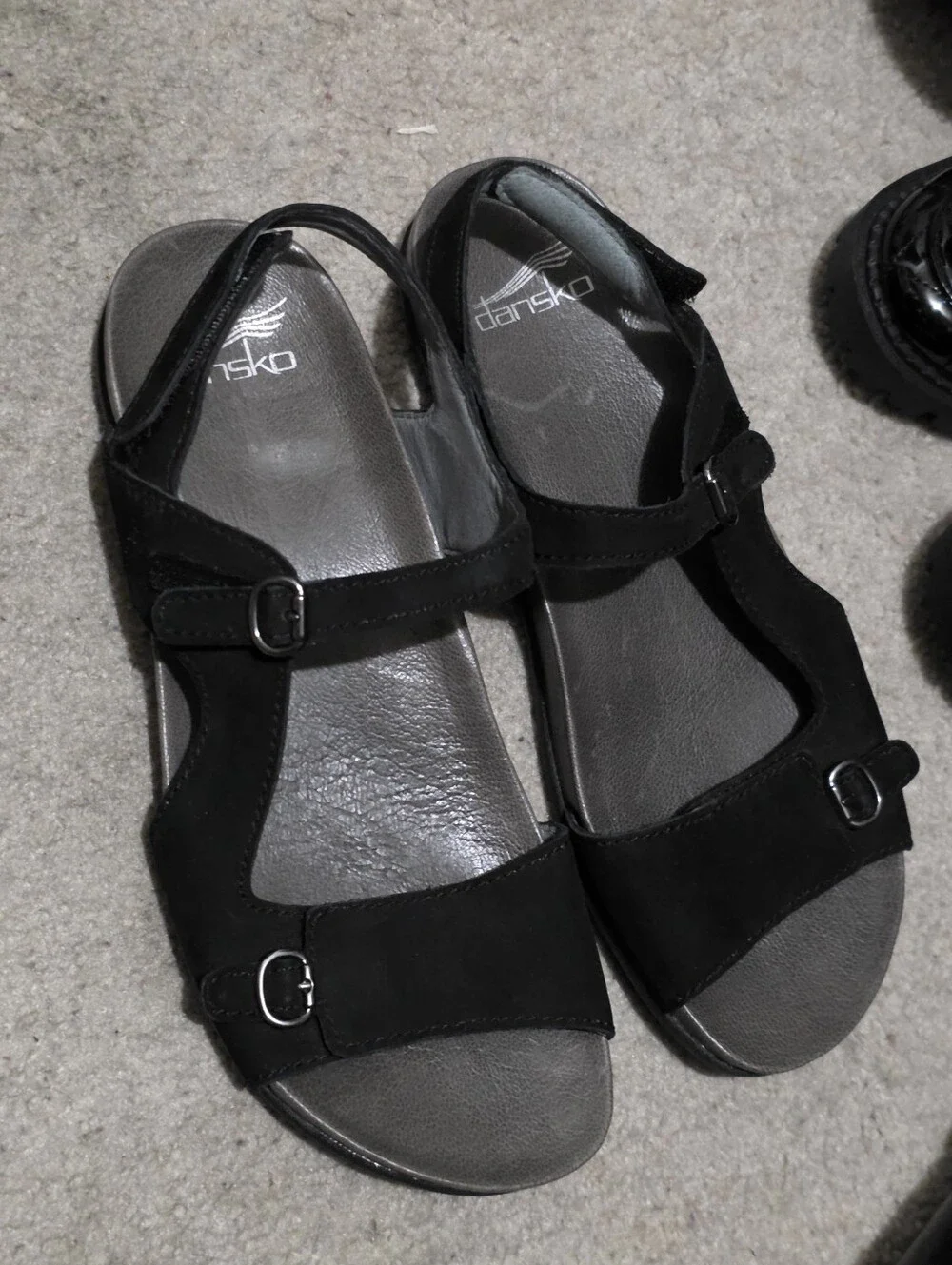 Dansko Jordyn Black Suede strappy sandals Size 37 Great condition